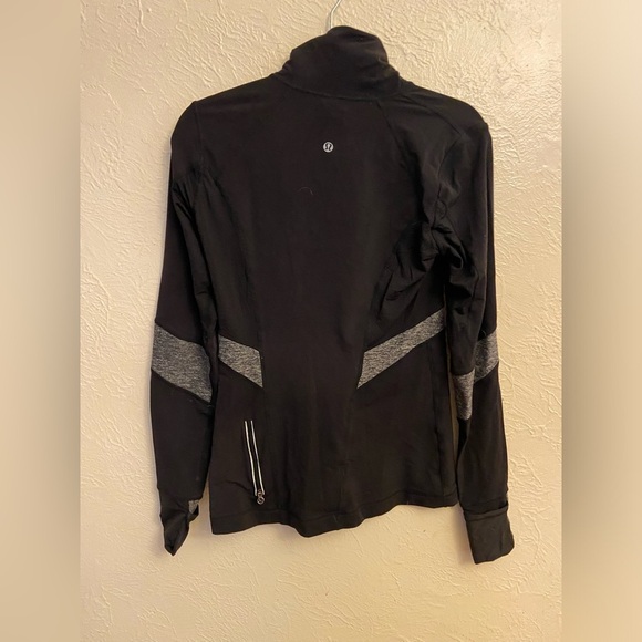 lululemon athletica Women's Sweater - Picture 7 of 11